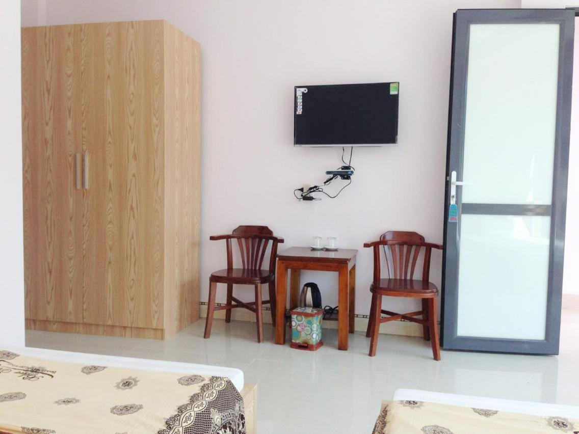 Quy Anh Hotel Bao Lac Town Экстерьер фото
